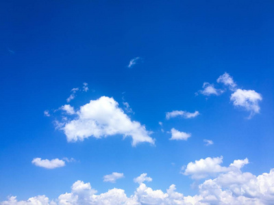 美丽的云彩对蓝天背景.cloudscape 的天空.蓝天多云天气, 自然云.