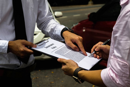 小额索赔概念图片