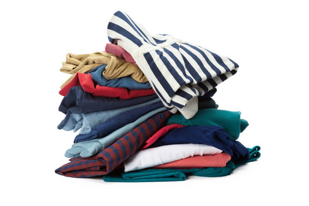 白色背景的衣服叠, 特写照片