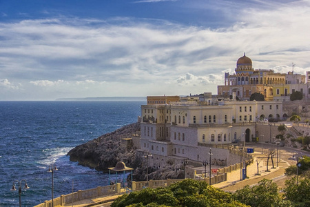 Salento, 圣 Cesarea 镇, 东方风情