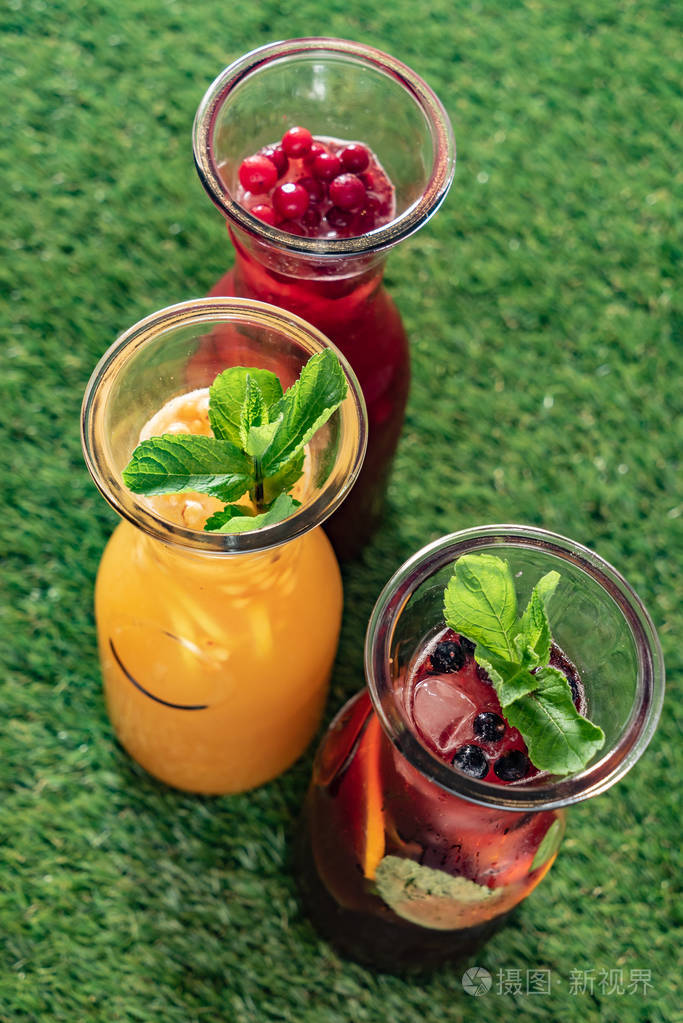 夏日柠檬水香草特写