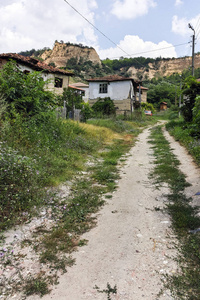 保加利亚布拉戈耶夫格勒地区 Zlatolist 村第十九世纪的废弃房屋