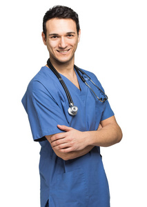 年轻男性护士微笑着在一个白色的背景