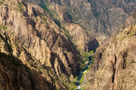 黑峡谷的甘尼森国家公园图片