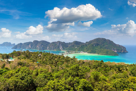 夏季, 泰国皮皮岛的全景鸟瞰图
