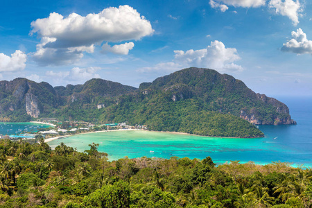 夏季, 泰国皮皮岛的全景鸟瞰图