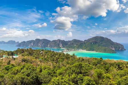 夏季, 泰国皮皮岛的全景鸟瞰图