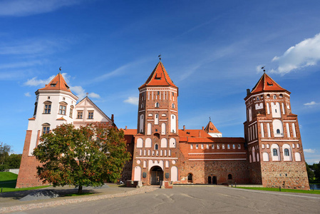 和平号城堡在白俄罗斯, 欧洲