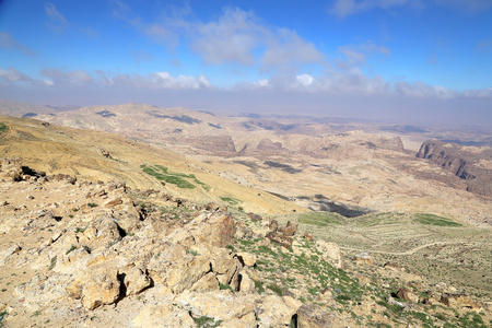 沙漠山风景 鸟瞰图，Jordan，中东