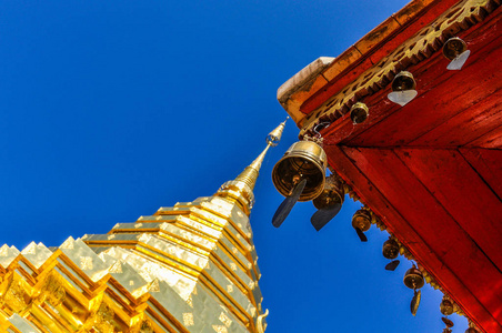 在双龙寺，泰国大金寺佛塔