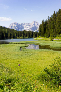 密苏里娜湖全景