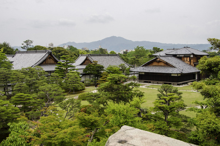 在日本京都佛寺城堡