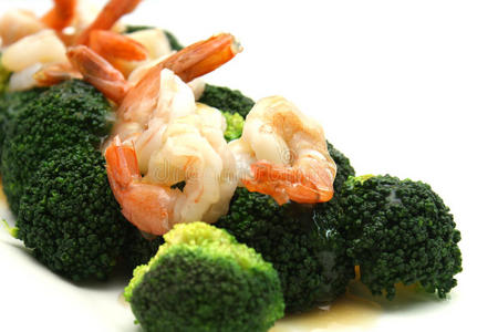 青花菜配大虾和肉汁图片