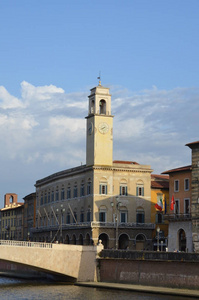 pisa arno河ponte di mezzo桥。