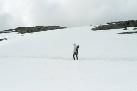 在挪威的 Trolltunga 是神话般的美丽