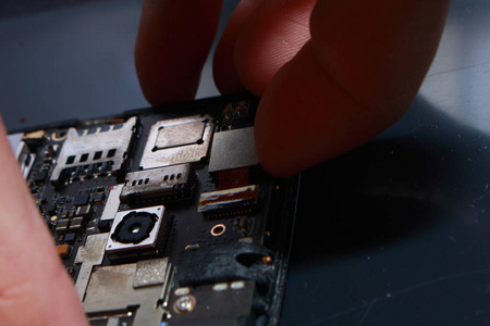 智能手机内部硬件照片