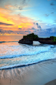 关于海在印度尼西亚巴厘岛海神庙庙