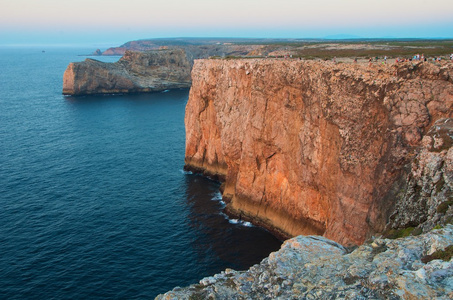 在 Cabo de Sao Vicente 岩