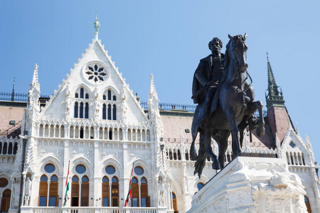 雕像匈牙利总理张久拉安德拉位于 ou