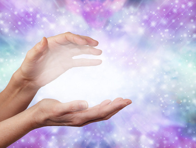 天使般飘渺的疗愈能量照片