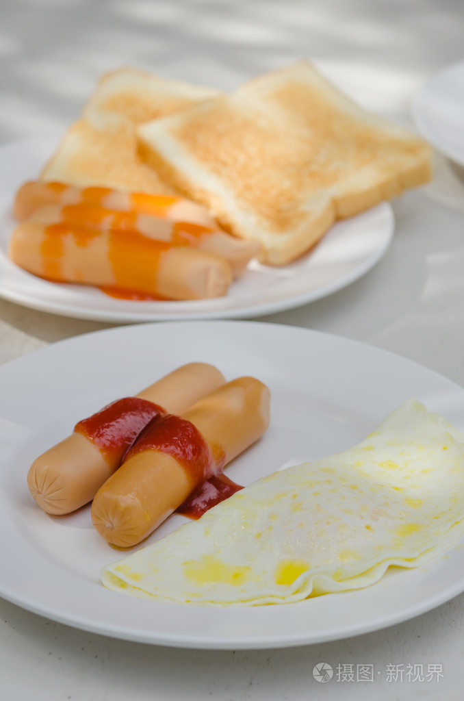 鸡蛋和香肠