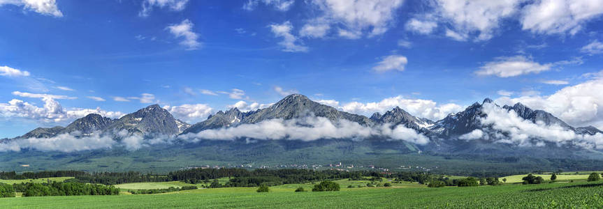 高塔特拉山全景