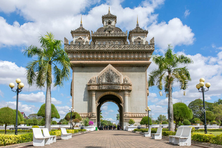 在万象 patuxai 纪念碑