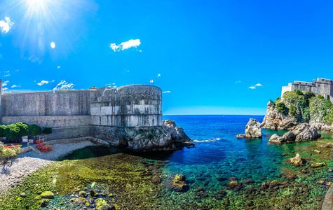 夏季海滩杜布罗夫尼克全景