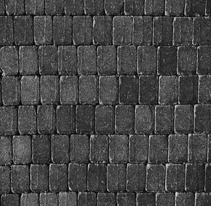 黑石头瓷砖的地板