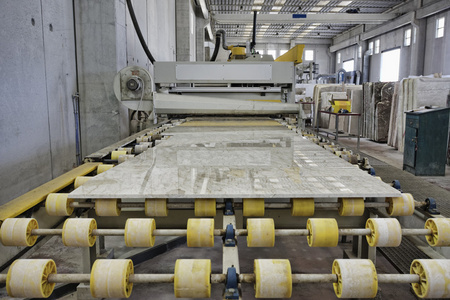 大理石的切割工厂照片