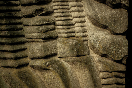 阿兹台克的石头墙，用象形文字