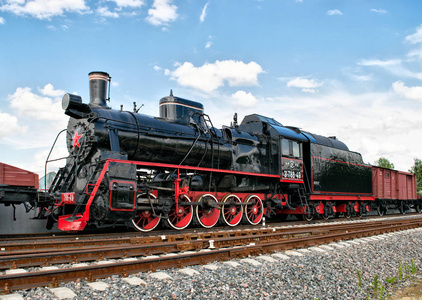 蒸汽机车车轮老式蒸汽机车蒸汽列车蒸汽绿皮火车老式蒸汽轿车东方红