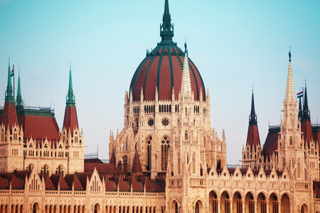 议会在布达佩斯