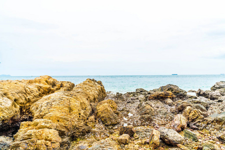 美丽的热带海滩，在芭堤雅岛柯兰