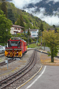 铁路与铁路轨道扫雪机齿轮。瑞士蒙特勒格利永