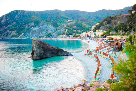 美丽的欧洲海滨，在意大利的蒙泰罗索。在欧洲度假