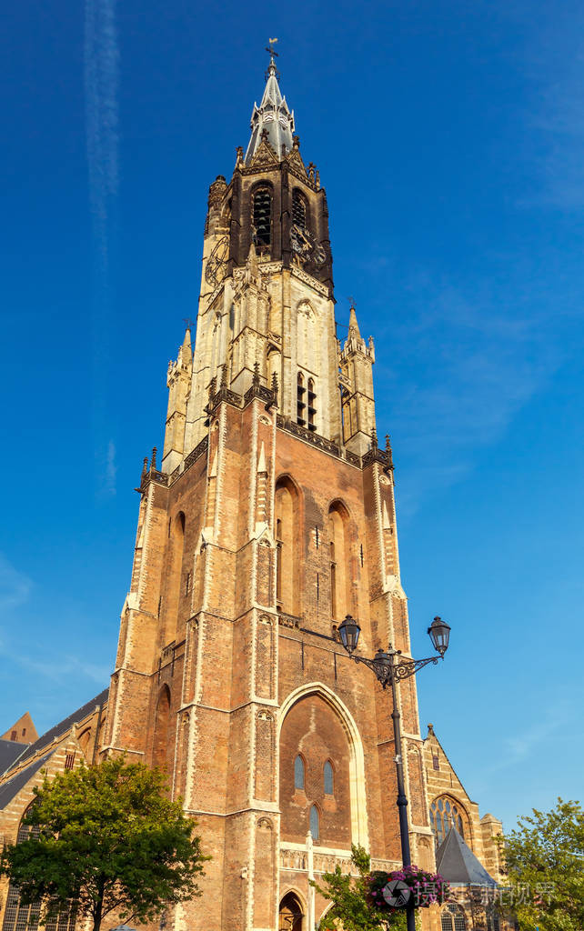 代尔夫特老教堂的钟楼