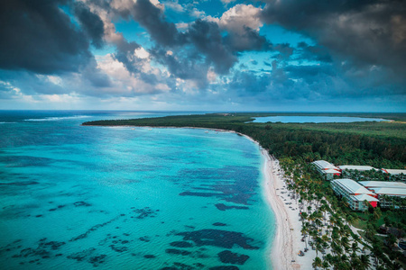 地处热带的海滩，多米尼加共和国的鸟瞰图