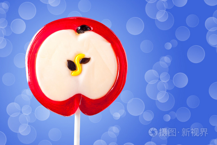 在窗体的一个苹果棒棒糖