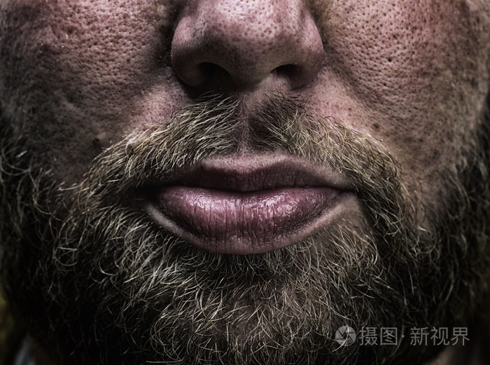 男性的胡子特写