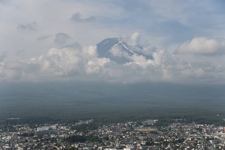 与日本的视图具有里程碑意义市夏季富士山