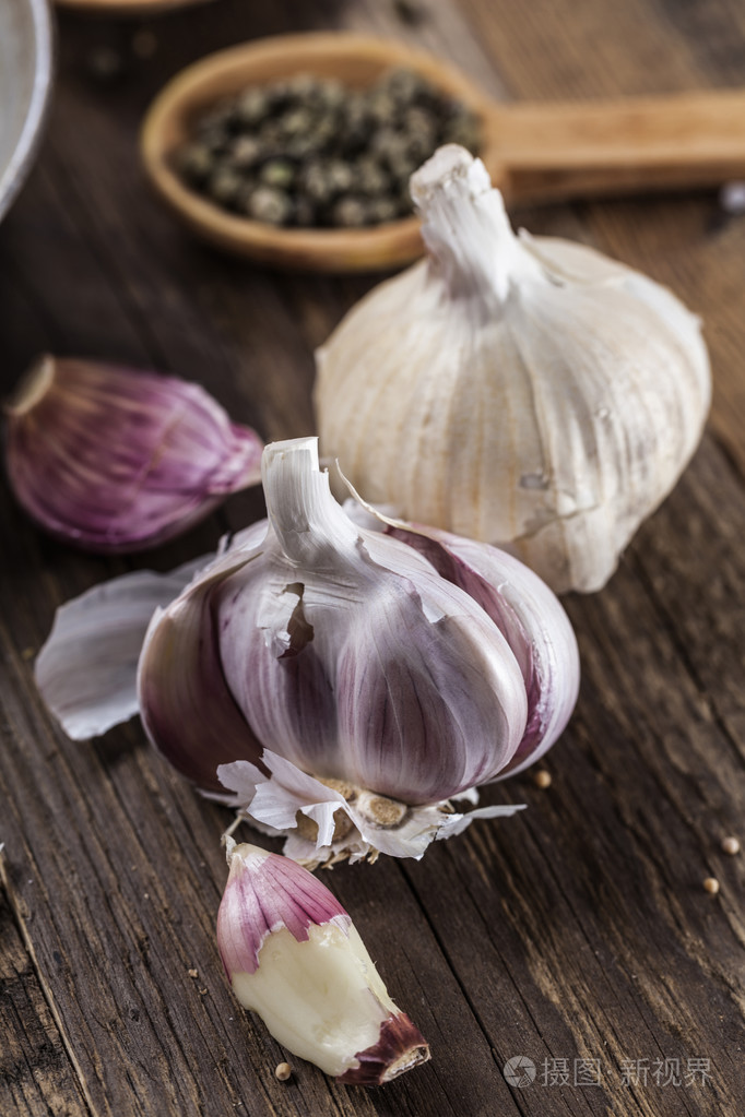 大蒜烹调时的特写肉照片-正版商用图片0v964b-摄图新视界