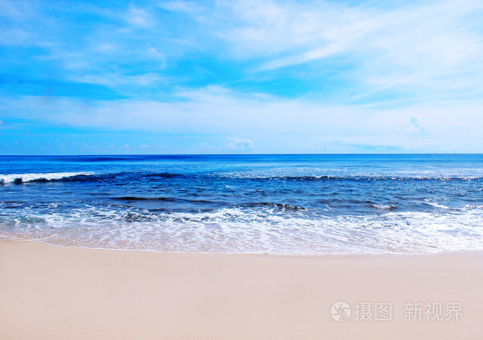 美丽的蓝色大海