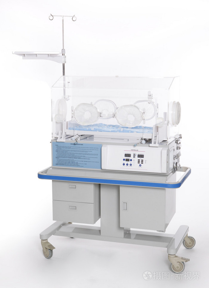 现代的新生儿恒温箱