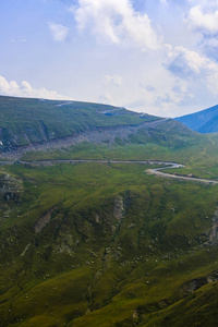 在喀尔巴阡山区山壮观路