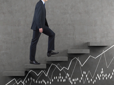 商人在楼梯上行走图片