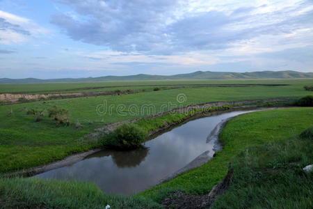 梅格尔河畔金汗汗蒙古草原部落