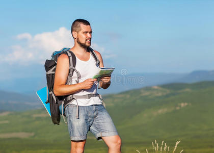 背包徒步旅行者