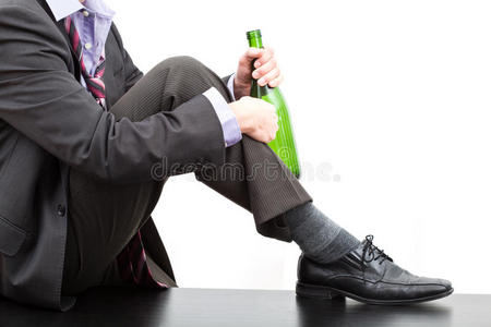 单独的酒瓶图片