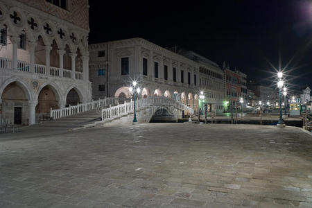 浮动 复制 意大利语 城市 场景 运河 艺术 纪念碑 建筑